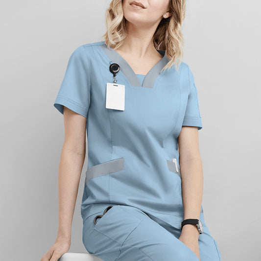 Lightweight Medical Gown – Short Sleeve Uniform for Healthcare Staff